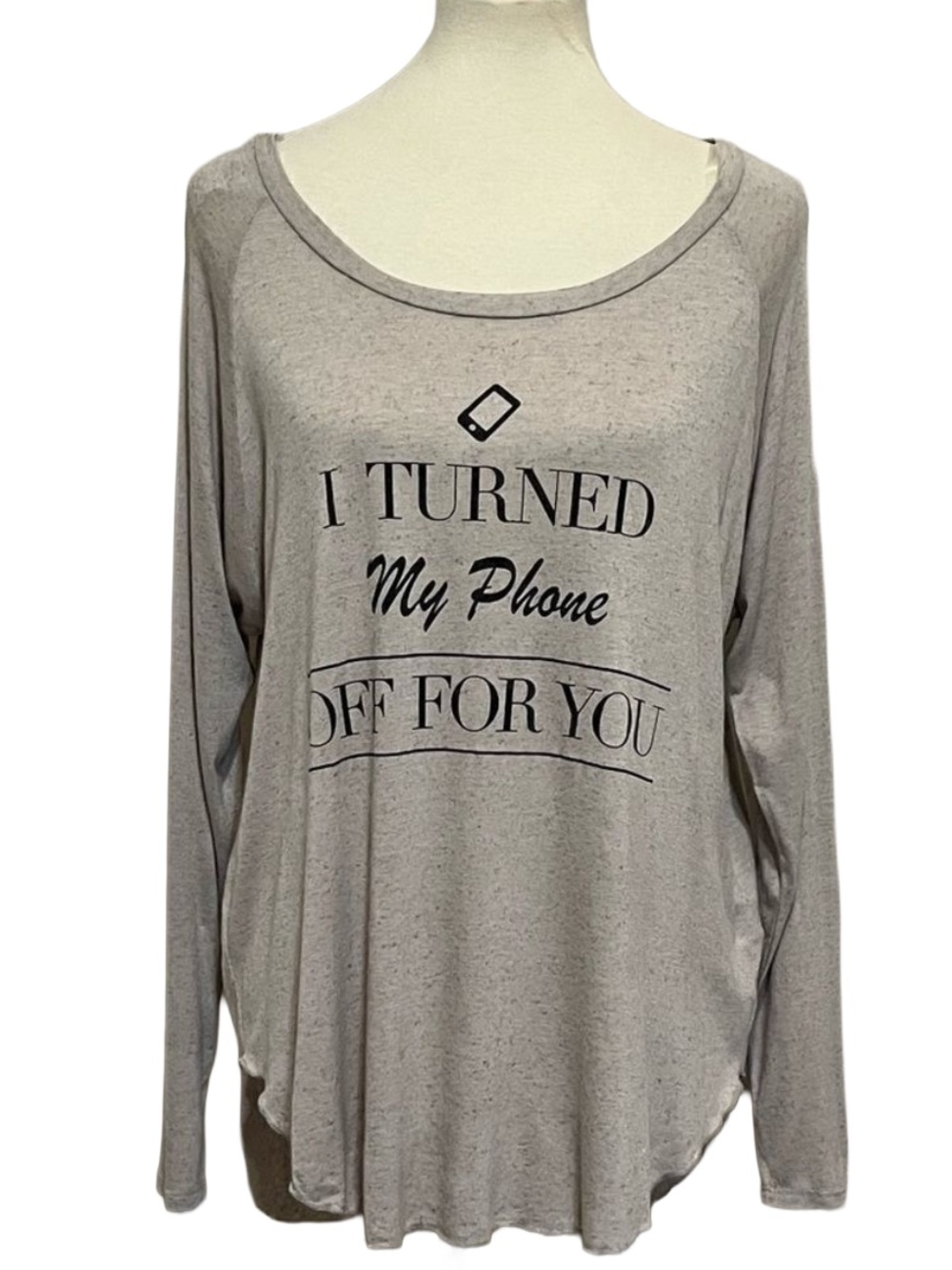 Le Lis I Turned My Phone Off For You Graphic Long Sleeve Raglan Tee L NWOT